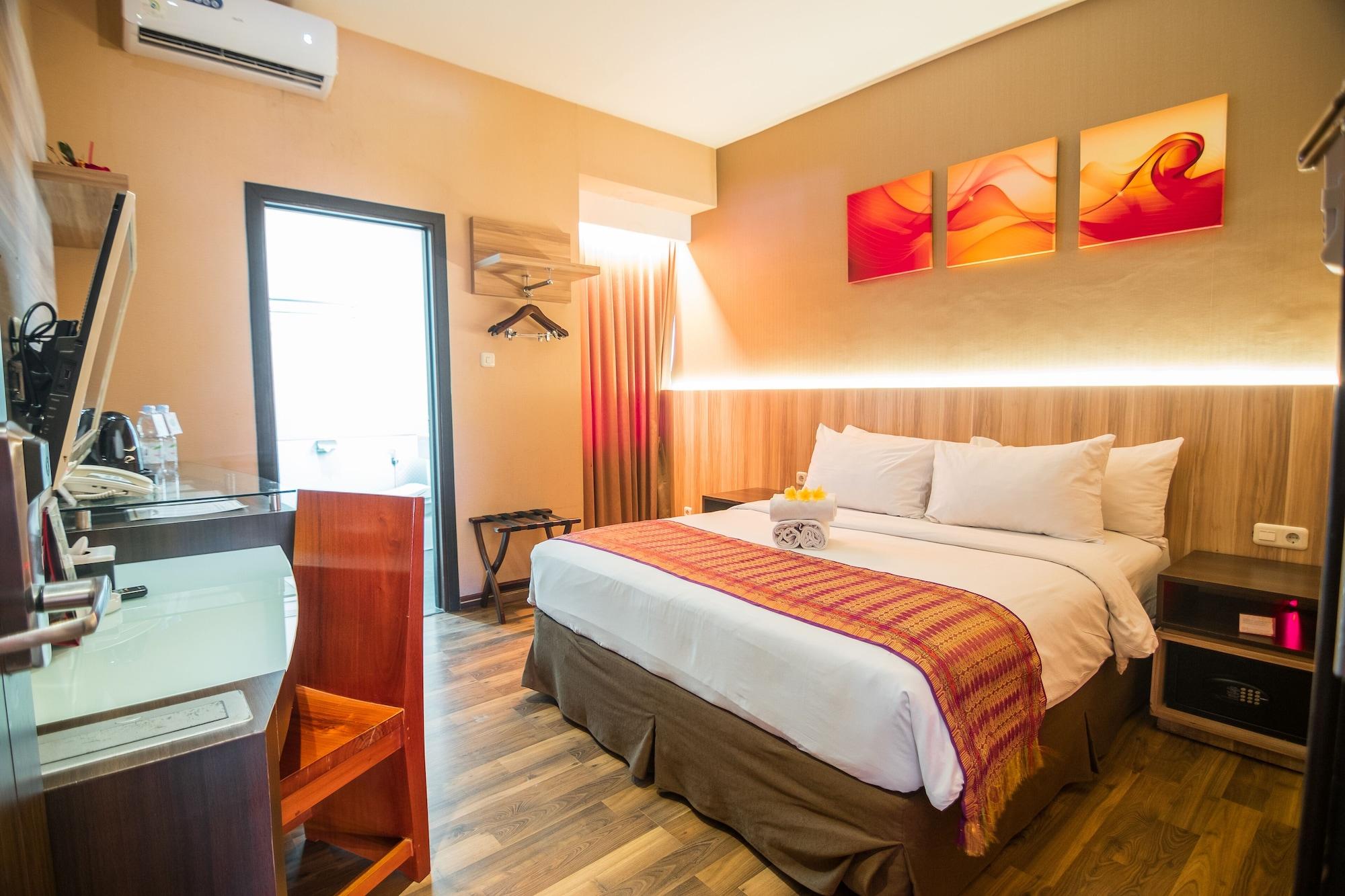 Oxville Hotel Паданг Экстерьер фото